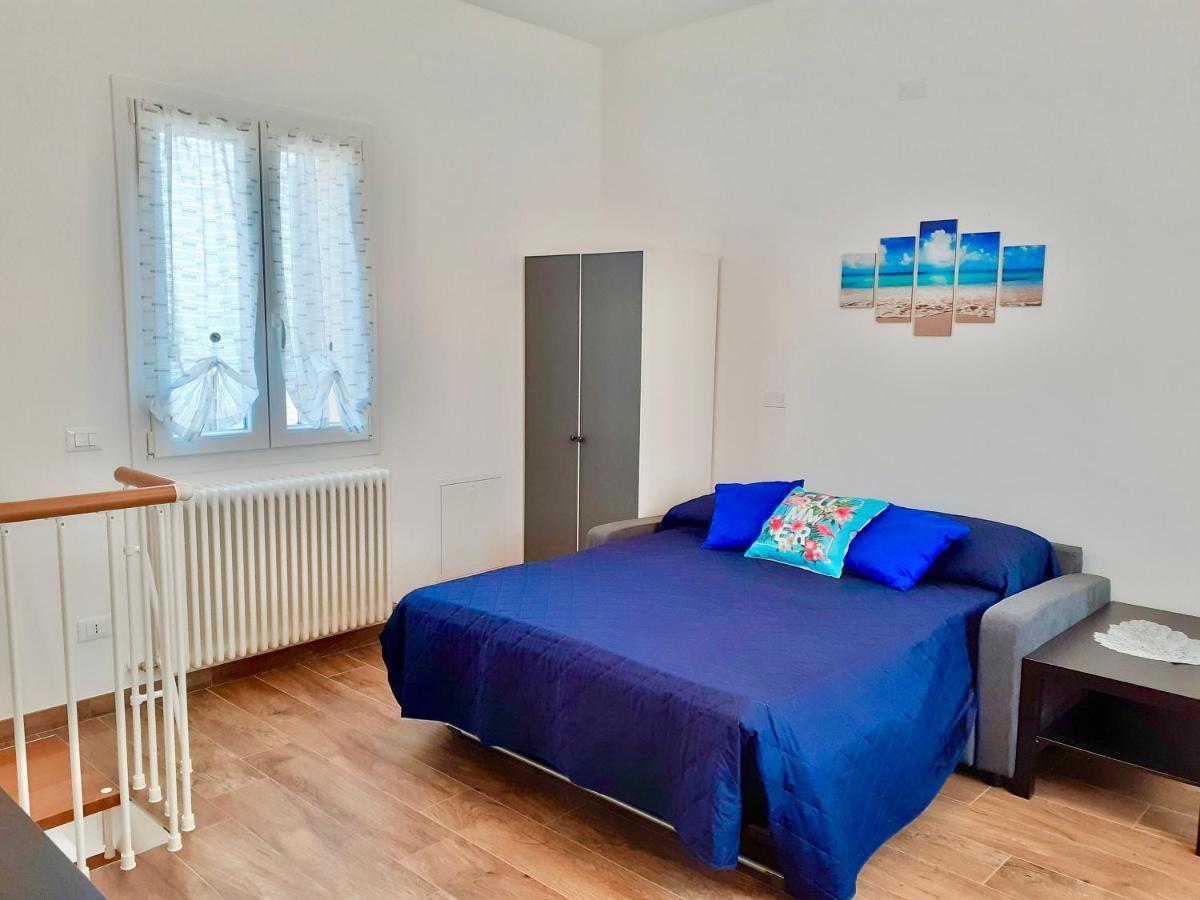 Casa Vacanze Con Vista Mare E Giardino - Amanecer Marzocca di Senigallia Luaran gambar